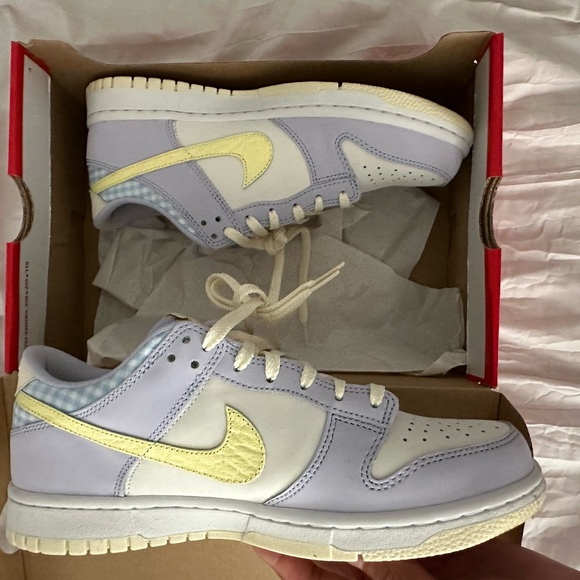 Nike dunks - Picture 3 of 4